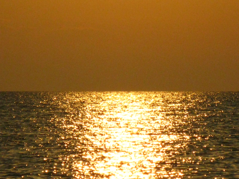Sun on Sea, Photo